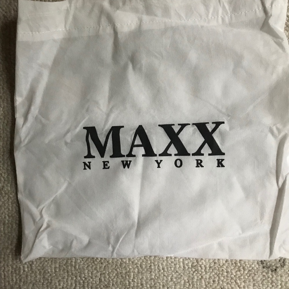Maxx New York dust bag.
